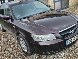 Hyundai Sonata 