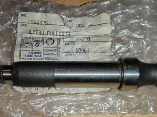 Ny Original Gearaksel. Typhoon/Storm/NRG /Zip/ ET2