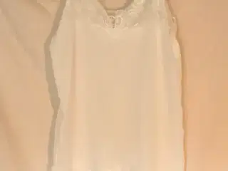 Hvid blondetop