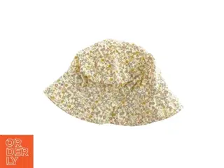 Lille hat med blomster