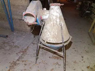 Kongskilde KF 12 aspiratør