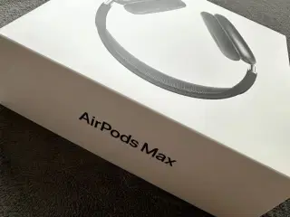 AirPods Max – Space Grey