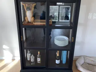Vitrineskab ikea