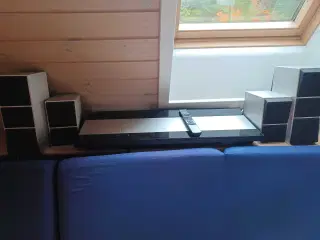 B&O 9300 med fjernbetjening og højtalere 