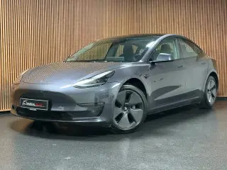 Tesla Model 3  Long Range RWD