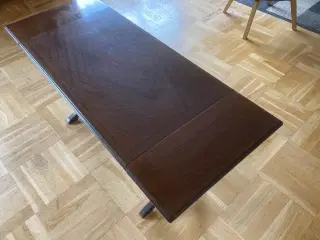 Sofabord med plader