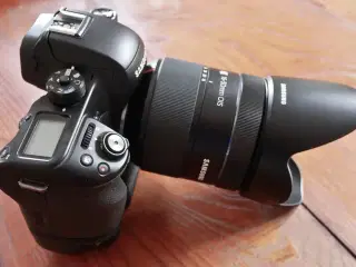 Samsung NX1