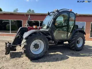 Case IH 735 Farmlift
