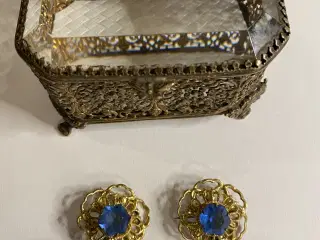 Filigran brocher med skrin