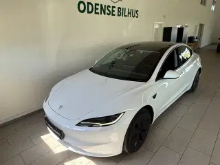 Tesla Model 3  RWD