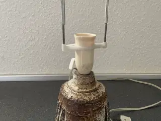 Stentøjs Lampe