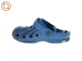 crocks lookalike fra Sahara (str. 23)