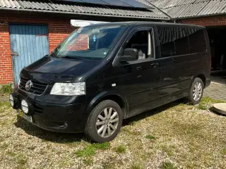 VW Multivan T5 "Campervan"