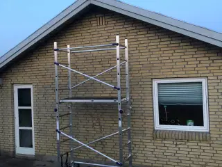 Stillads til udlejning