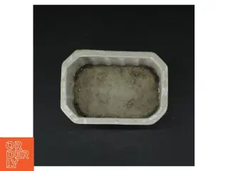 Hvid rektangulær plantekasse (str. 16x12 cm)