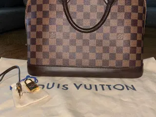 Louis Vuitton Alma