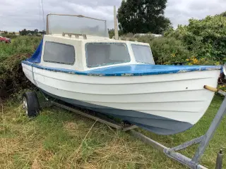 17 fods ms Svendborg med motor 
