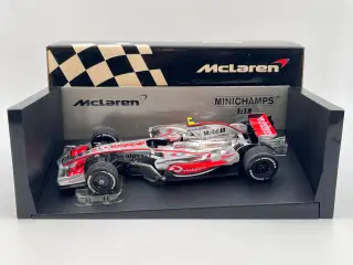 2008 Mercedes-McLaren MP4/23 #23 Formel 1 - 1:18  