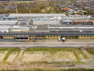 Veldisponeret lagerlejemål med gode logistikforhold tæt på motorvejen