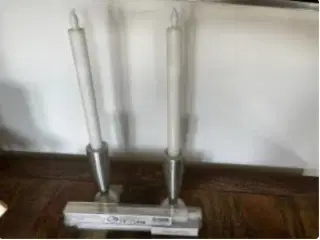 Rigtig mange forskellige varerpartier sælges