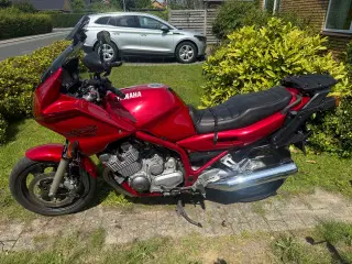 Yamaha XJ 900 Diversion