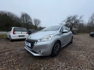 Peugeot 208 1,6 e-HDi 92 Allure