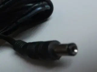 Adition lader - strømforsyning 12V= 2.0A