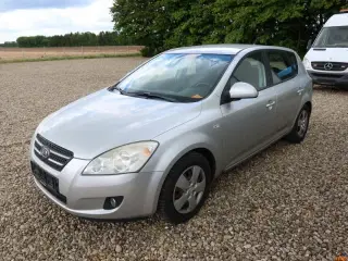 PERSONBIL, KIA C