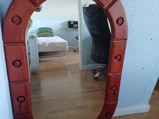 Diverse møbler bortgives