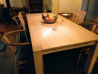 Spisebord  Massiv bøg 