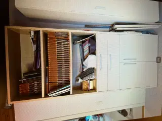 Høj flot reol