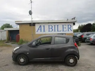 Chevrolet Spark 1,0 LA
