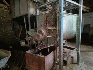 - - - Foderblander ca. 500 kg