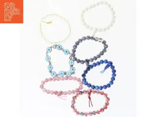 Assorteret armbånd (str. 16 cm)