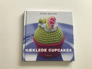 Hæklede Cupcakes  af Elena Nielsen