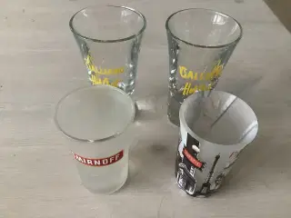 4 shotsglas med motiver