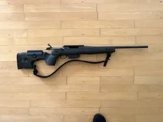 Tikka T3x  jagtriffel - monteret med GRS skæfte