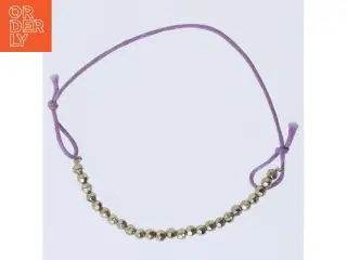 Perlearmbånd med lilla snor (str. Ø 6,5 cm)
