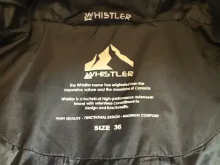 Whistler - Vatteret sort jakke med hætte str. 36