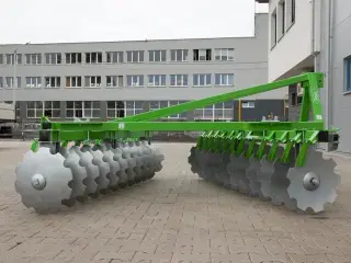 Bomet 210cm Tallerkenharve model Pavo