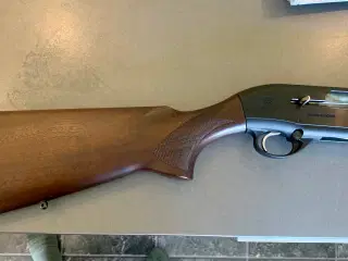 Berette A300 Outlander halvautomat