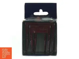 Miniature skrivebord i træ fra Vega (str. 5,5x6 cm)