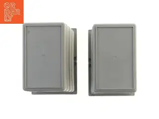 Grå plastik beholdere fra Hafele (str. 30x22x15 cm)