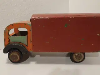 Fængselslegetøj: Kassevogn/flyttebil. Ca 1940