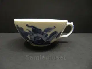 Blå Blomst Flettet Tekop 5x9½ cm. UDEN UNDERKOP