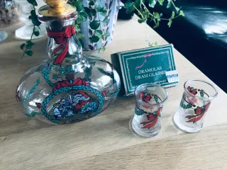 Royal Copenhagen Juleflaske 1989 + 2 dramglas