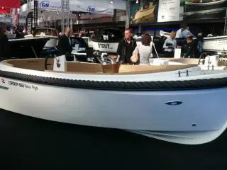 Corsiva 565 New Age