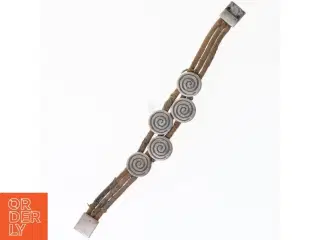 Korkarmbånd med metal dekoration (str. 20 cm)