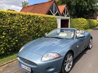 Jaguar XK 4,2 V8 Convertible aut.