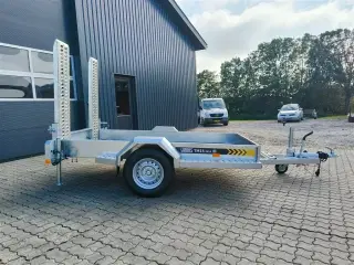 Lorries TM15 Maskintrailer